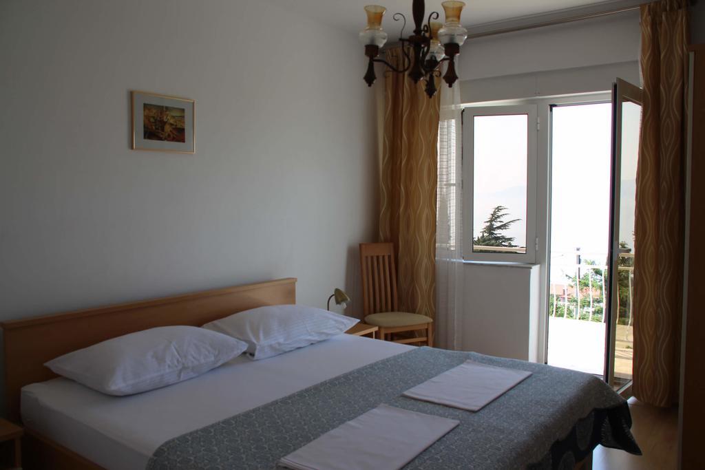 Apartment Pavica Нови Винодолски Екстериор снимка